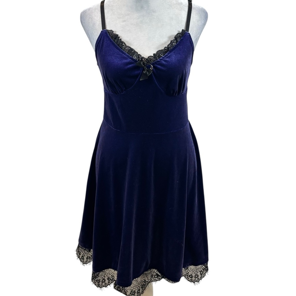 Ladies Purple Velour Lace Trim Gothic Style Dress Size Large